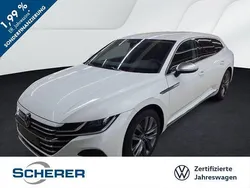 Oryxweiß perlmutteffekt (metallic) Gebraucht 2024 VW Arteon Elegance Limousine | 33.390 € (Superpreis)