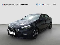 Black sapphire metallic schwar Gebraucht 2021 BMW 218 M Sport Coupé | 25.885 € (Fairer Preis)
