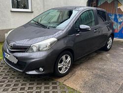 Andere farben Gebraucht 2013 Toyota Yaris Kleinwagen | 5.500 € (Fairer Preis)