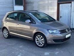 Braun Gebraucht 2009 VW Golf Plus S Van / Kleinbus | 6.499 € (Fairer Preis)