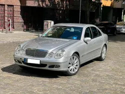 Beige Gebraucht 2004 Mercedes E220 Limousine | 2.500 € (Superpreis)