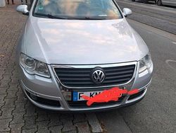 Grau Gebraucht 2010 VW Passat Limousine | 4.650 € (Etwas zu teuer)