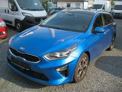 Blau Gebraucht 2020 Kia Ceed Sportswagon Platinum Edition Kombi | 13.600 € (Superpreis)