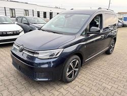 Metalliclackierung costaazul Neu 2025 VW Caddy Style Van / Kleinbus | 35.584 € (Guter Preis)