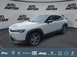 Weiß ceramic metallic 3tone Gebraucht 2021 Mazda MX30 Comfort SUV | 15.989 € (Guter Preis)