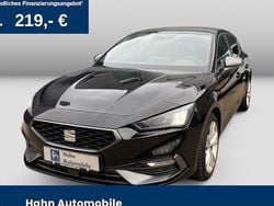 Schwarz Gebraucht 2025 Seat Leon FR Limousine | 26.430 € (Guter Preis)