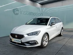 Weiß Gebraucht 2024 Seat Leon FR Van / Kleinbus | 27.440 € (Fairer Preis)