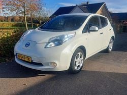 Weiß Gebraucht 2015 Nissan Leaf Acenta Kleinwagen | 4.750 € (Guter Preis)
