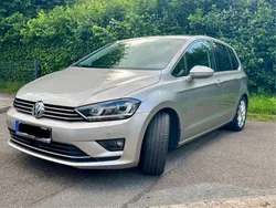 Silber Gebraucht 2015 VW Golf Sportsvan Highline Van / Kleinbus | 11.950 € (Guter Preis)