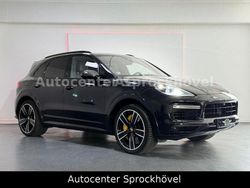 Schwarz Gebraucht 2019 Porsche Cayenne Turbo SUV | 63.999 €