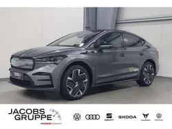 Grau Gebraucht 2024 Skoda Enyaq iV Suite SUV | 56.485 € (Fairer Preis)