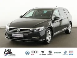 Grau Gebraucht 2021 VW Passat Elegance Kombi | 33.902 €
