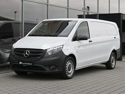 Arktikweiss Gebraucht 2021 Mercedes Vito Van | 18.450 €