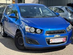 Blau Gebraucht 2013 Chevrolet Aveo LT Limousine | 3.299 € (Guter Preis)