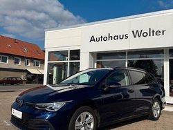 Blau Gebraucht 2022 VW Golf VIII Life Kombi | 24.460 € (Fairer Preis)