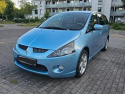 Blau Gebraucht 2007 Mitsubishi Grandis Intense Van / Kleinbus | 4.500 € (Teuer)