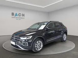 Deep black perleffekt Gebraucht 2022 VW T-Roc Style SUV | 23.950 € (Fairer Preis)