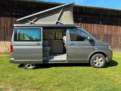 Grau Gebraucht 2015 VW T5 California Van | 42.900 €