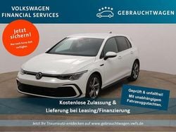 Pure white Gebraucht 2023 VW Golf VIII R-line Limousine | 24.550 € (Guter Preis)