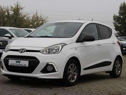 Weiß Gebraucht 2016 Hyundai i10 Passion Kleinwagen | 6.800 € (Fairer Preis)