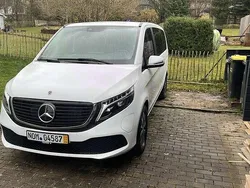 Weiß Gebraucht 2023 Mercedes EQV300 Van | 69.500 €