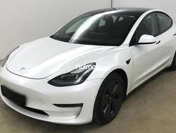 Weiß Gebraucht 2021 Tesla Model 3 Long Range Limousine | 23.312 € (Superpreis)