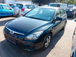 Schwarz Gebraucht 2009 Hyundai i30 Classic Limousine | 1.300 € (Fairer Preis)