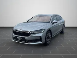 Pebble silber metallic (metallic) Gebraucht 2025 Skoda Superb LAURIN & KLEMENT Limousine | 37.380 €