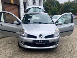 Platingrau Gebraucht 2008 Renault Clio II Rip Curl Kleinwagen | 2.499 € (Fairer Preis)