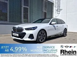 Weiß Gebraucht 2024 BMW 520 M Sport Limousine | 51.979 € (Superpreis)