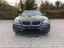 Grau Gebraucht 2016 BMW 518 Kombi | 12.499 € (Guter Preis)