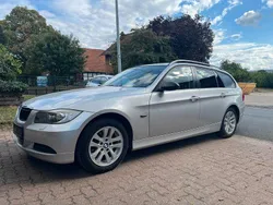 Silber Gebraucht 2007 BMW 318 Kombi | 4.100 € (Fairer Preis)