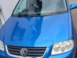 Blau Gebraucht 2003 VW Touran Van / Kleinbus | 1.600 € (Fairer Preis)