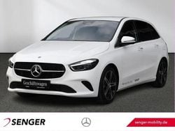 Weiß Gebraucht 2025 Mercedes B200 Progressive Van / Kleinbus | 32.980 € (Guter Preis)