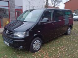 Schwarz Gebraucht 2013 VW Caravelle Van / Kleinbus | 19.500 € (Teuer)