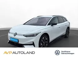 Gletscherweiss Gebraucht 2024 VW ID.7 Pro Limousine | 49.090 €