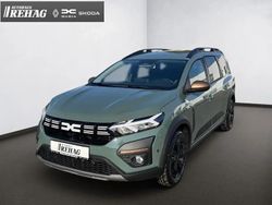 Grau Gebraucht 2023 Dacia Jogger Extreme Van / Kleinbus | 23.900 € (Teuer)