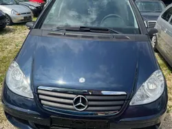 Blau Gebraucht 2006 Mercedes A150 Kleinwagen | 1.400 € (Superpreis)