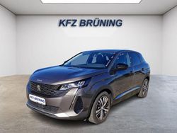 Platinium grau metallic (metallic) Gebraucht 2022 Peugeot 3008 Allure SUV | 21.880 € (Guter Preis)