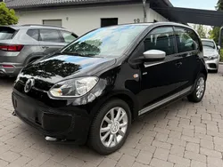 Schwarz Gebraucht 2015 VW up! CLUB Kleinwagen | 6.290 € (Fairer Preis)