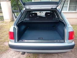Audi 100