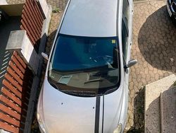 Grau Gebraucht 2003 Peugeot 307 Limousine | 990 € (Fairer Preis)