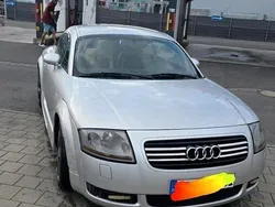 Grau Gebraucht 1999 Audi TT Coupé | 2.200 €