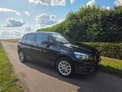 Schwarz Gebraucht 2015 BMW 218 Active Tourer Advantage Van / Kleinbus | 12.500 € (Fairer Preis)
