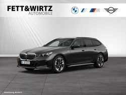 Sophistograu brillanteffekt Gebraucht 2024 BMW 520 M Sport Kombi | 51.490 € (Fairer Preis)