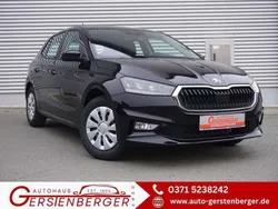 Schwarzmagic perleffekt Gebraucht 2025 Skoda Fabia Limousine | 18.990 € (Fairer Preis)
