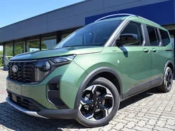 Bursting green Neu 2025 Ford Tourneo Courier Active Van / Kleinbus | 27.490 € (Fairer Preis)