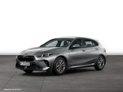 Skyscraper grau metallic Gebraucht 2024 BMW 118 Coupé Shadowline Coupé | 37.244 €