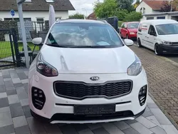 Deluxe white Gebraucht 2016 Kia Sportage GT-Line SUV | 16.500 € (Fairer Preis)