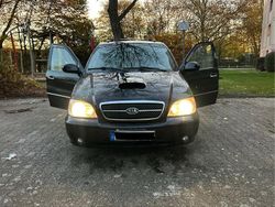 Schwarz Gebraucht 2005 Kia Carnival Van / Kleinbus | 2.450 € (Fairer Preis)